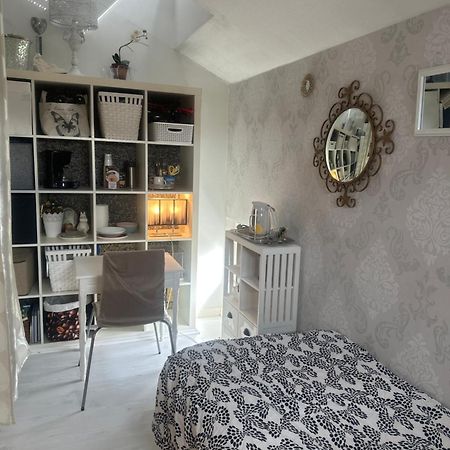 Small Guest Room 图尔库 外观 照片